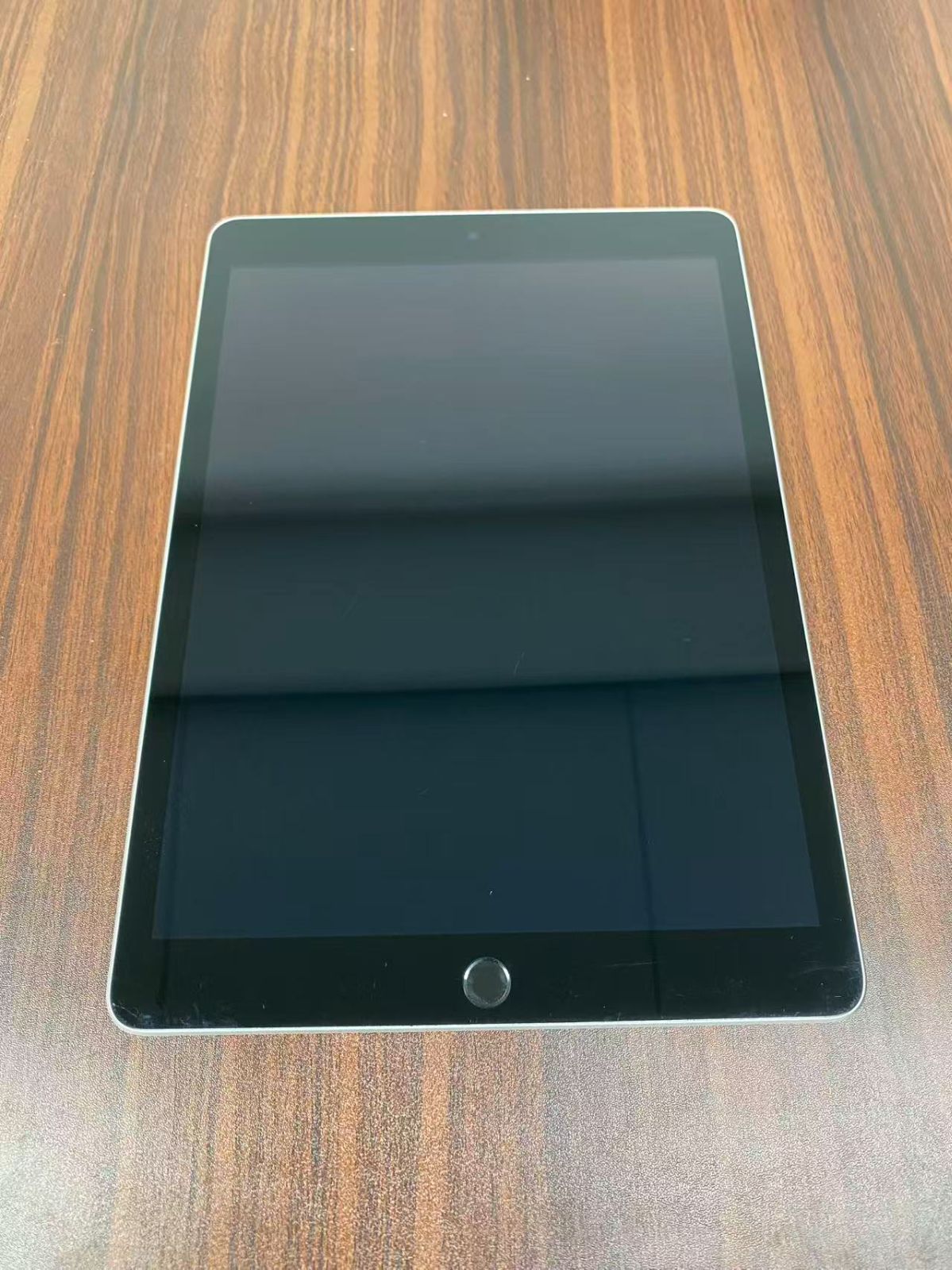 iPad 第9世代 64GB Wi-Fi 画面ひび割れ 訳あり - メルカリ