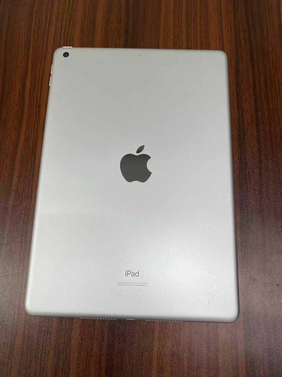 iPad 第9世代 64GB Wi-Fi 画面ひび割れ 訳あり - メルカリ