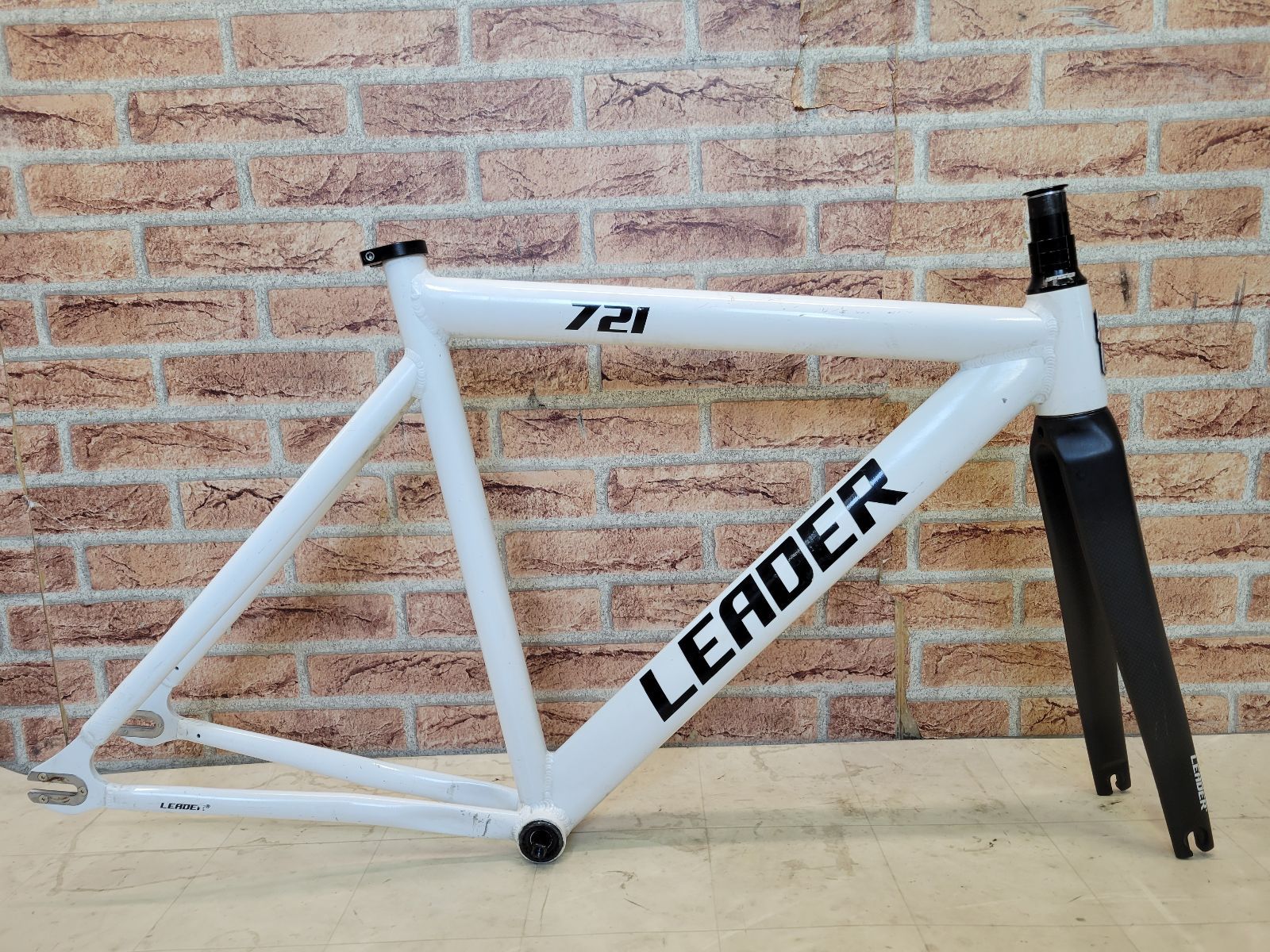 □ LEADER 721TR FS size:52(S) 164-174cm リーダバイクス ピスト
