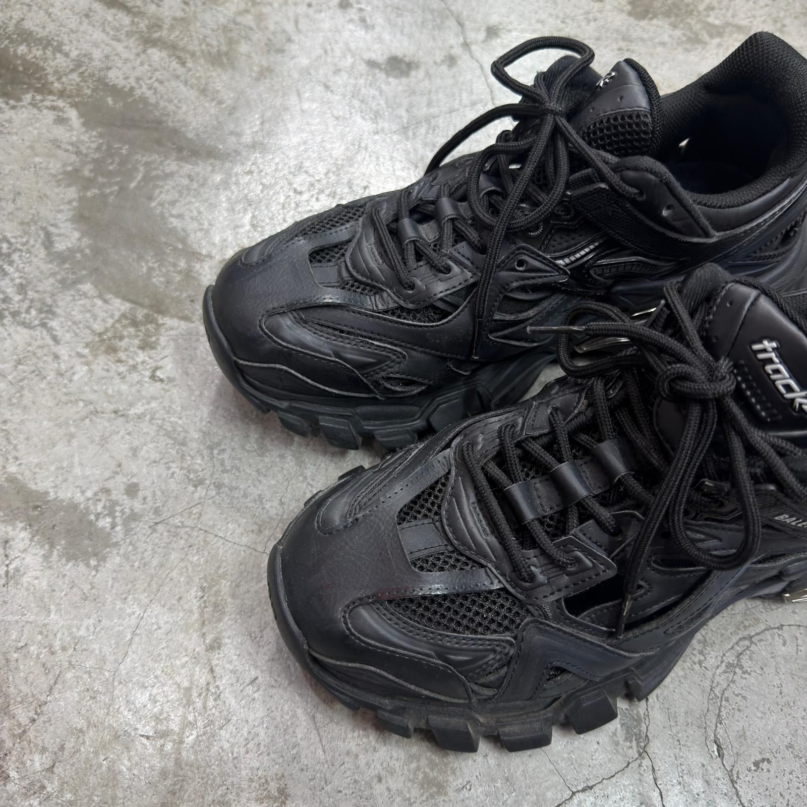 BALENCIAGA Track2 BLACK トラック スニーカー バレンシアガ ブラック