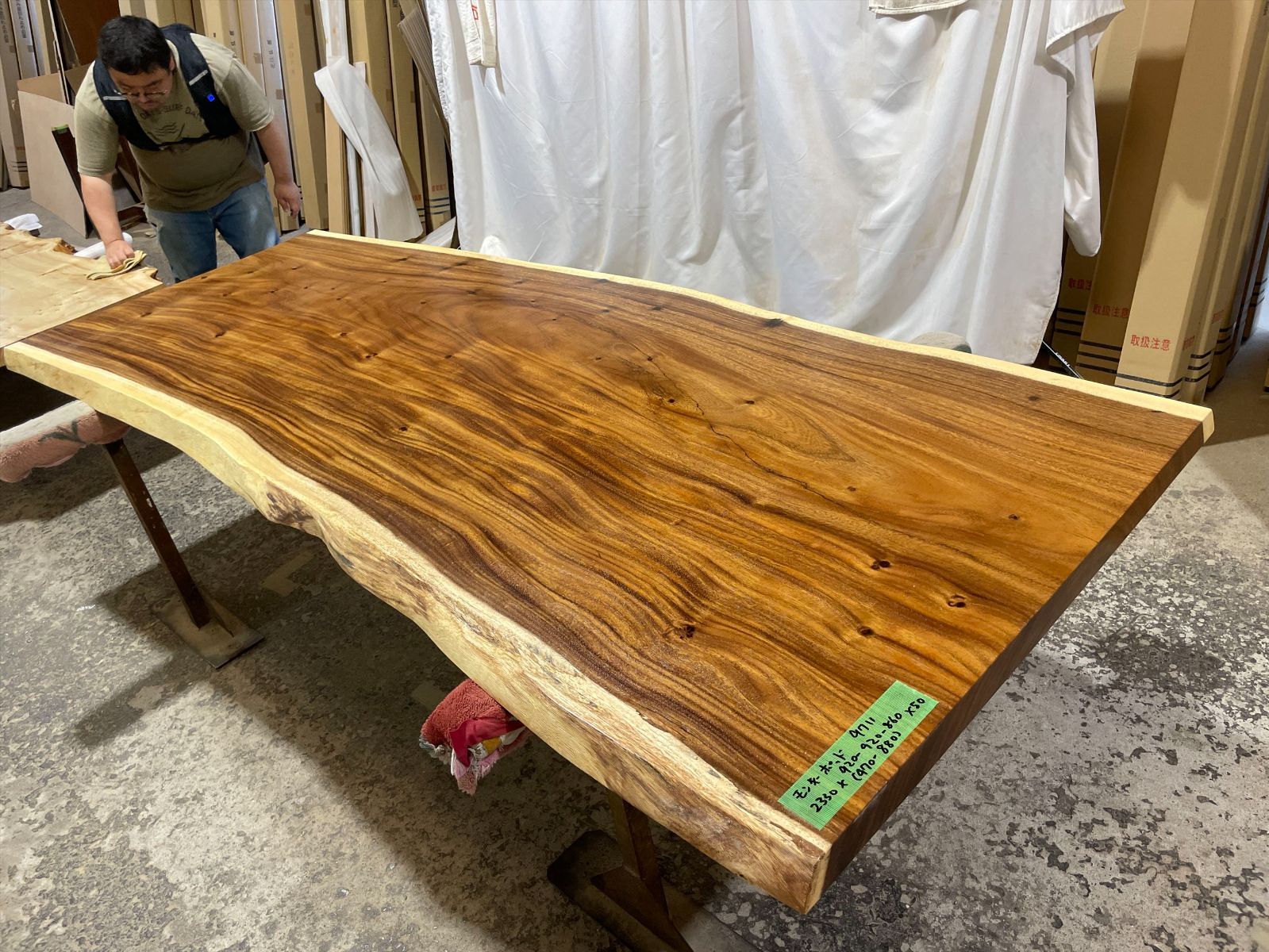 モンキーポッド9711 一枚板無垢 乾燥材 2330x920-920-860x50mm カウンター センターテーブル ダイニングテーブル