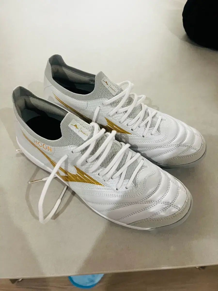 mizuno ミズノ モレリア NEO ネオ サラ ベータ tf 255 新品