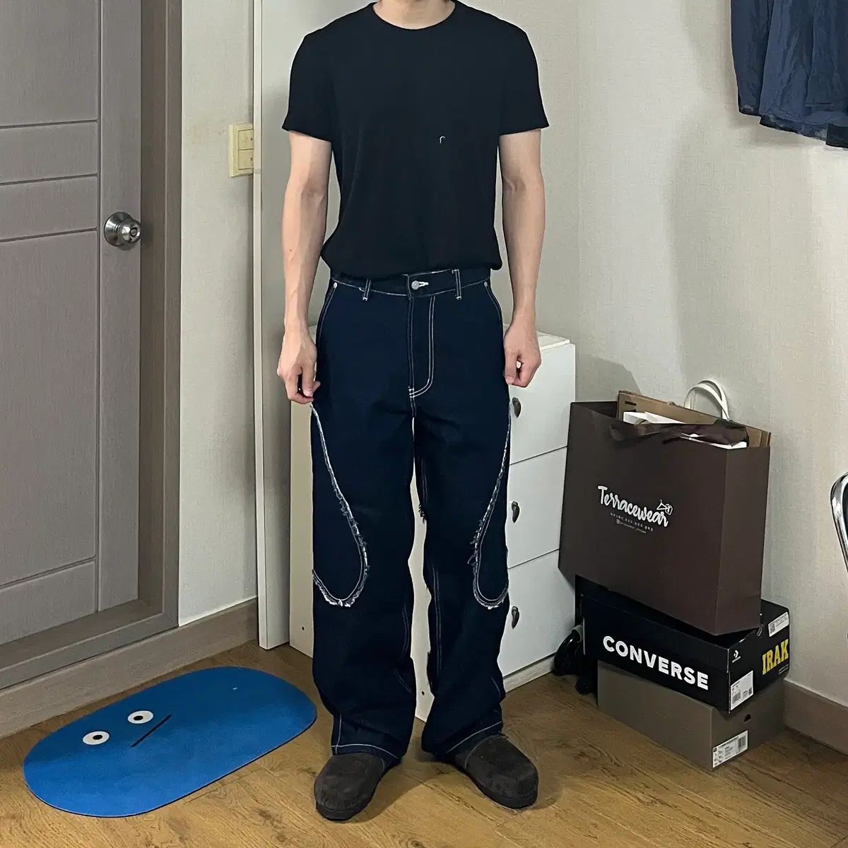 TYPING MISTAKE デニム パンツ