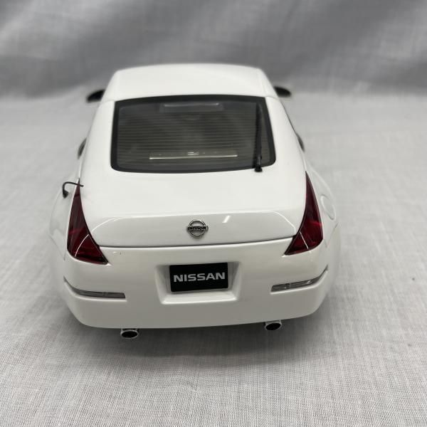 中古】現状品）AUTO art 1/18 Nissan 350Z ホワイト[91] - メルカリ