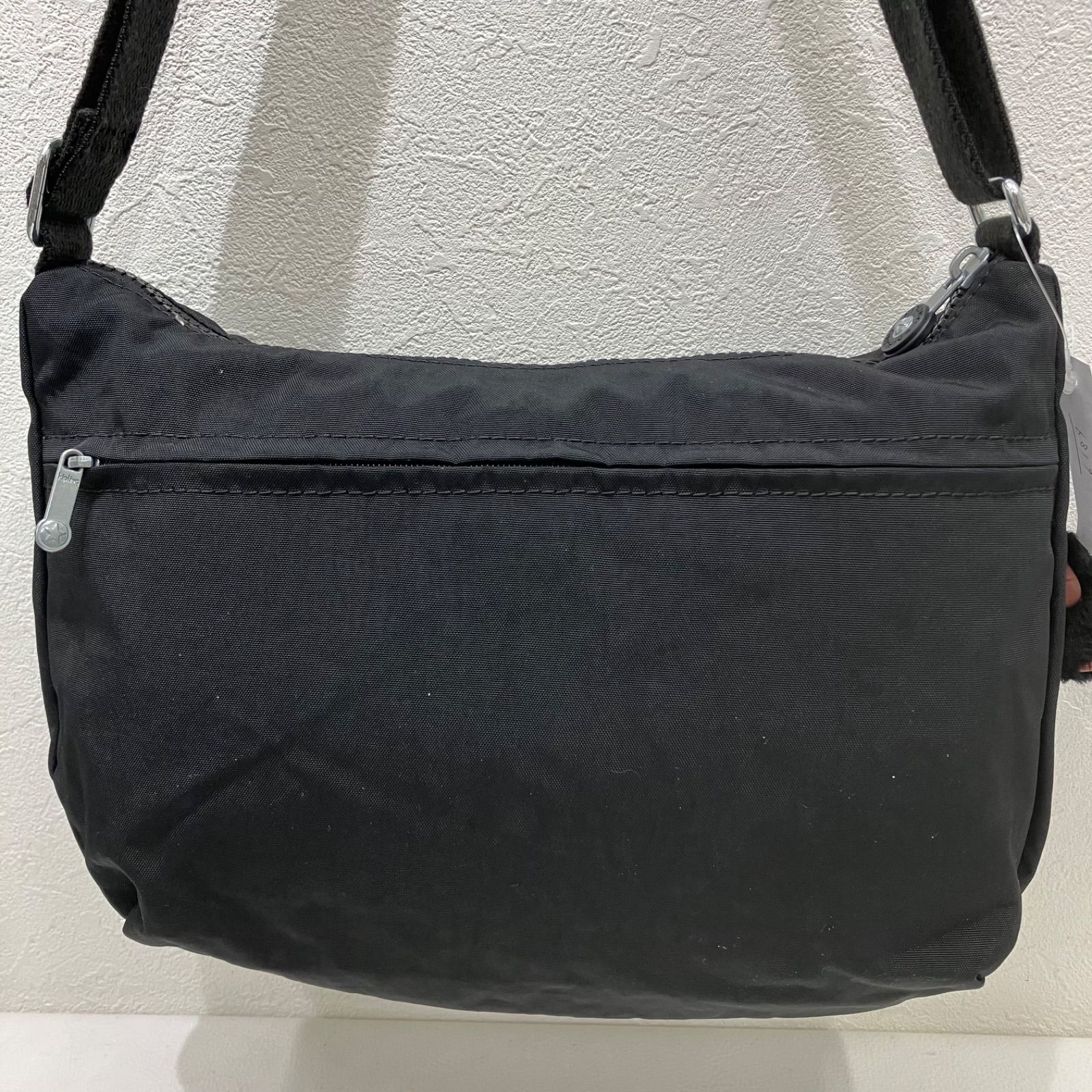 6819 【良品】 Kipling キプリング ショルダーバッグ ブラック 黒