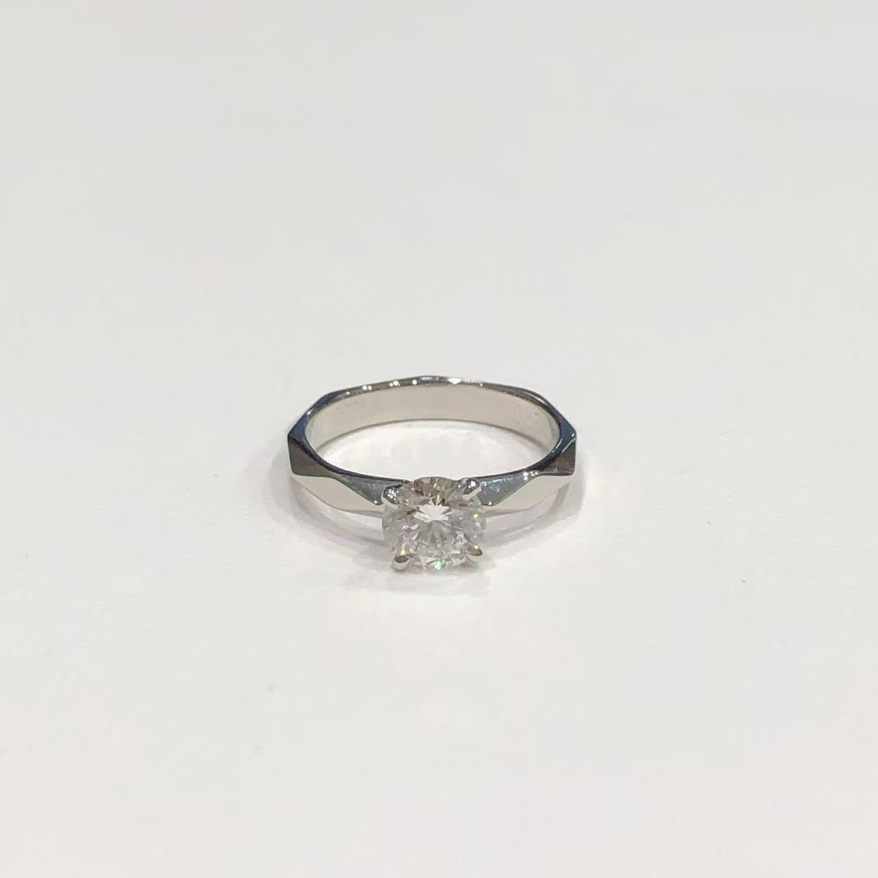 ブシュロン BOUCHERON ファセット リング Pt950 ダイヤモンド 0.76ct(E 