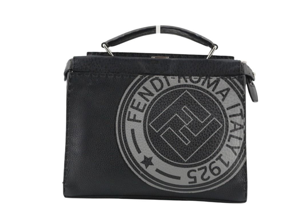 FENDI フェンディ ハンドバッグ ピーカブー セレリア 7VA422 ブラック系 レザー ユニセックス 2WAY ショルダーバッグ シルバー金具 美品 76,230円