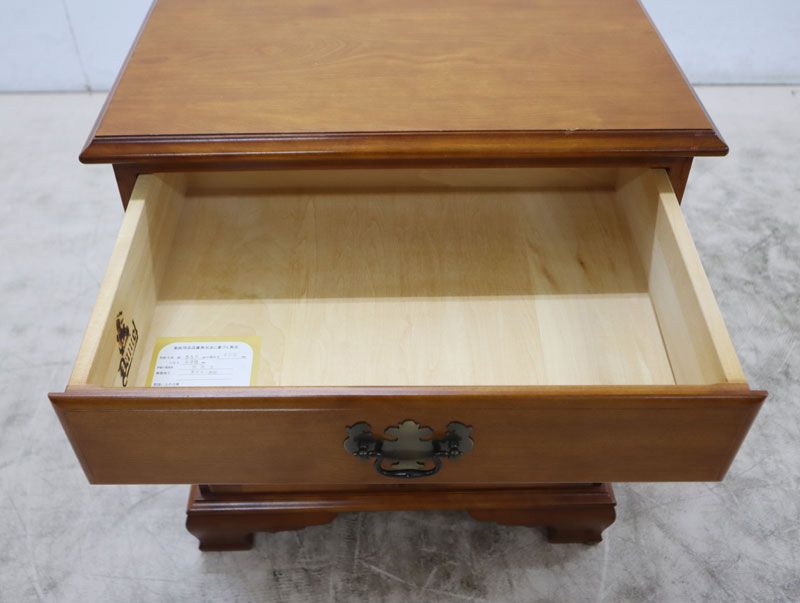 美品 横浜ダニエル DANIEL 最高級 ナイトテーブル A-709 サイドテーブル ミニチェスト/スモールキャビネット 収納 W550 ②