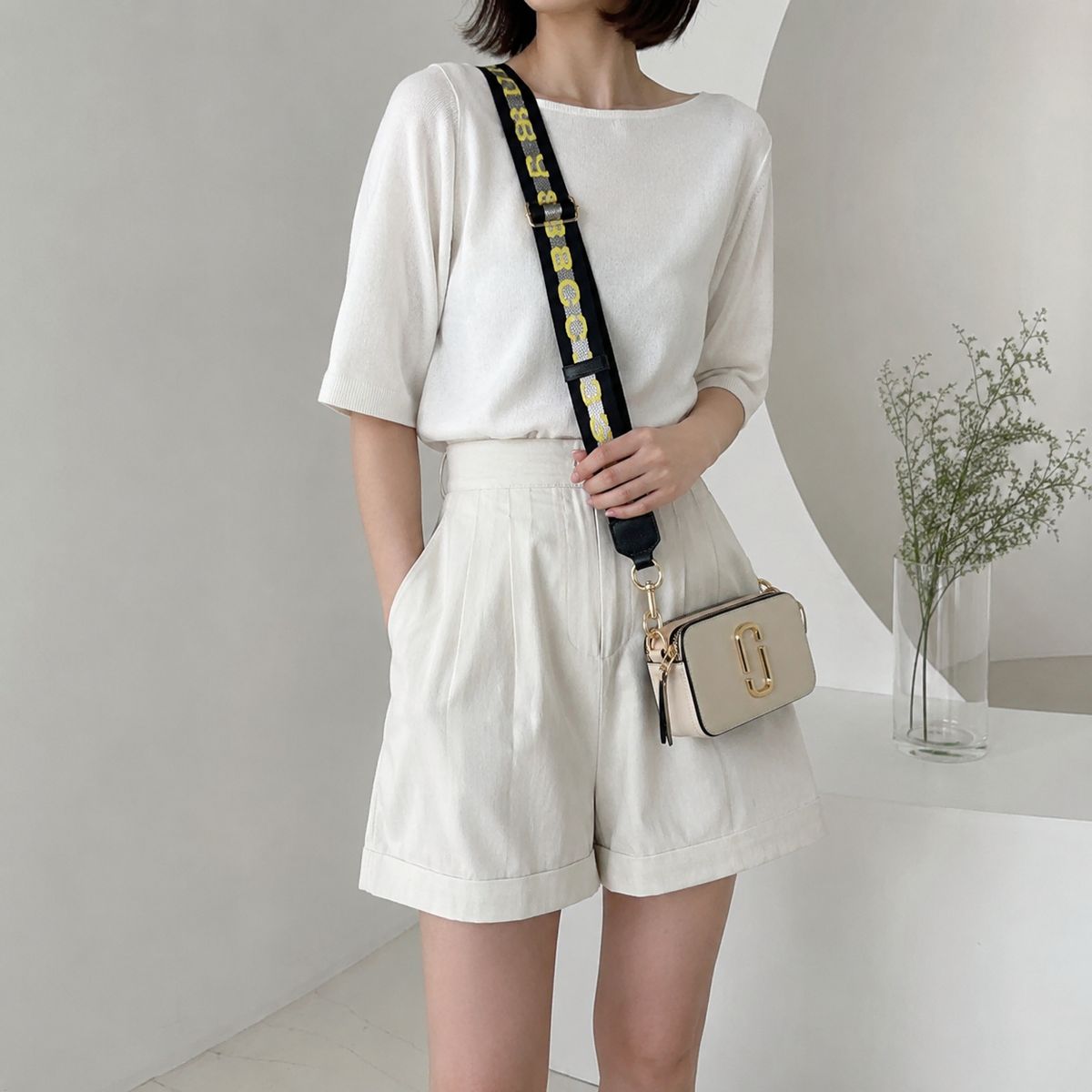 MARCJACOBS スナップ カメラバッグ 7,858円