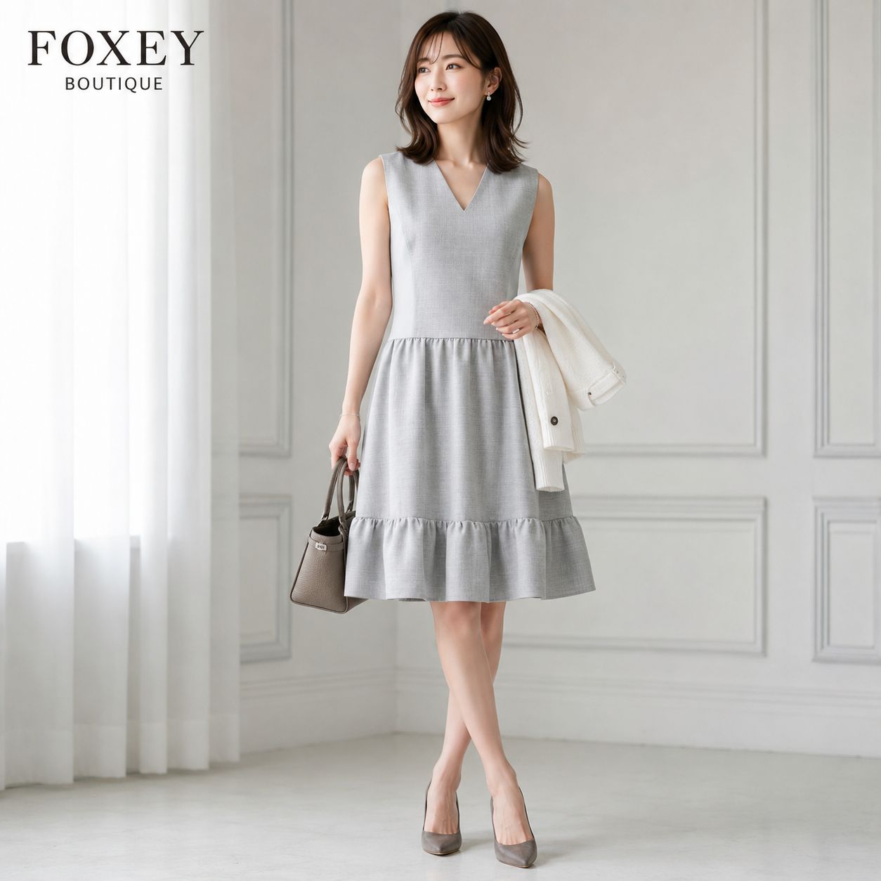 FOXEY BOUTIQUE ノースリーブワンピース ライトグレー 参考価格149,040円 / 「ビタースイート」ウール100％】FOXEY BOUTIQUE