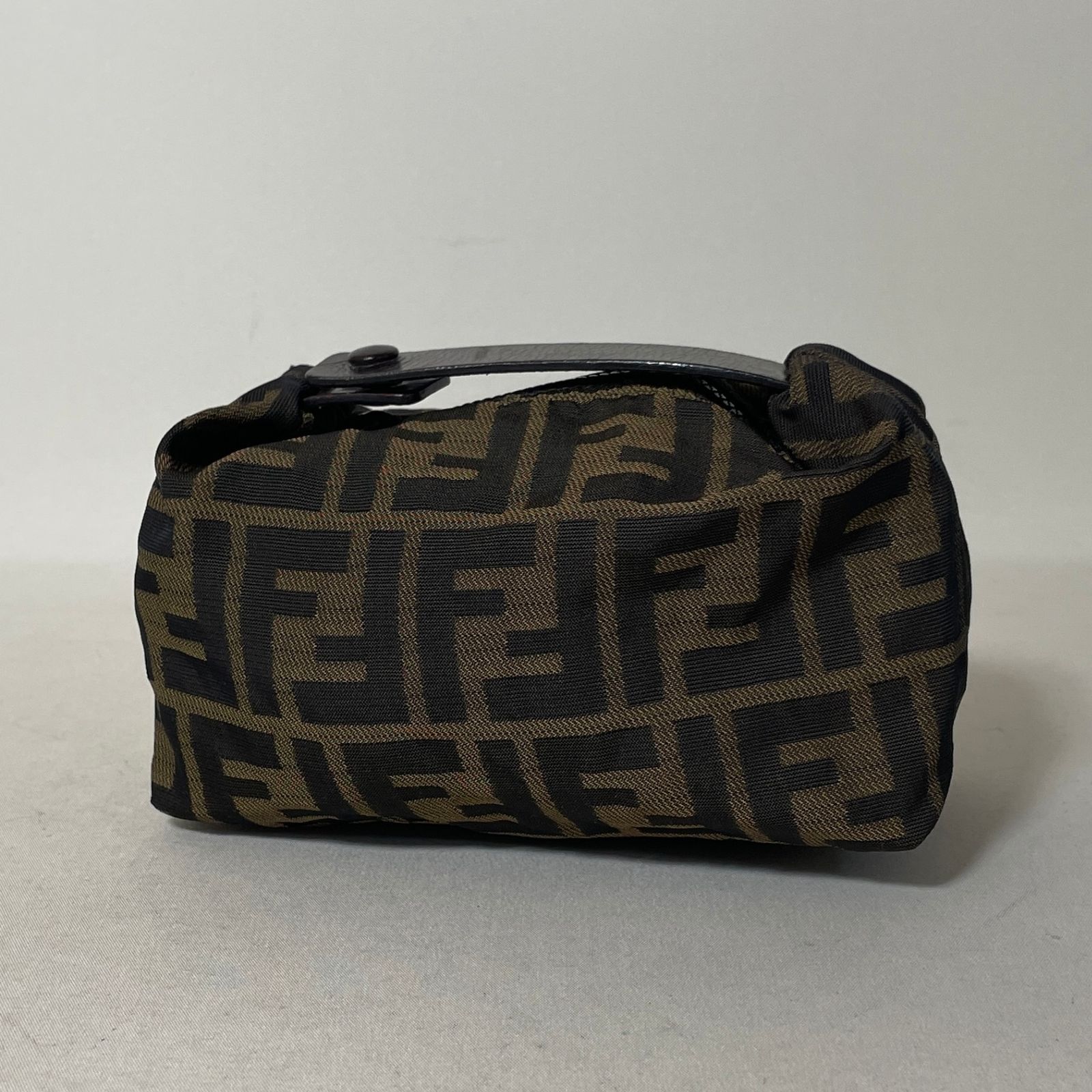 2607-37｜美品｜フェンディ ズッカ マルチポーチ ダークブラウン