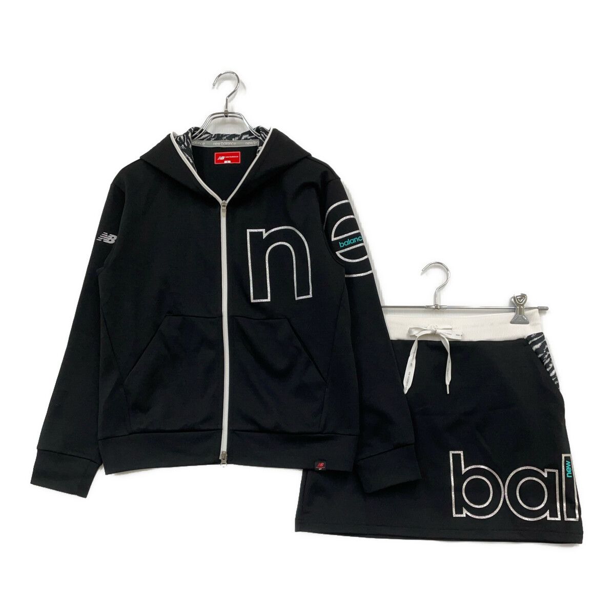 中古 レディース ニューバランスゴルフ New Balance golf セットアップ 0(S) トップス2(L) ブラック 黒 訳あり上下サイズ違い ダブルジップパーカー×スカート ウエストゴム