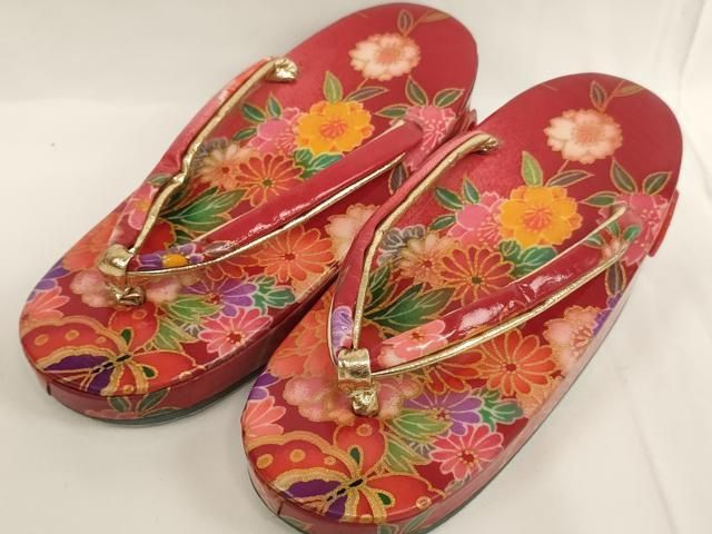 平和屋着物[]七五三　女の子　和装小物　草履まとめて4足セット　舞花文　17〜17.5cm　逸品　AABK9135ja
