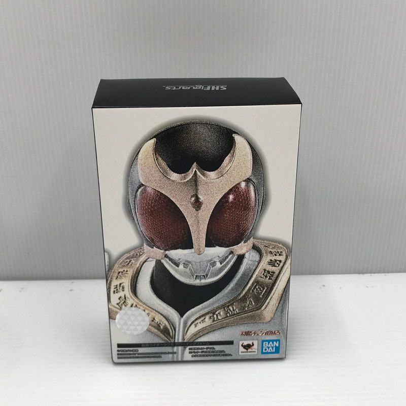 【中古美品】 バンダイ S.H.Figuarts 真骨彫製法 仮面ライダークウガ グローイングフォーム 開封済み 【042-260730-ti-07-tagh】