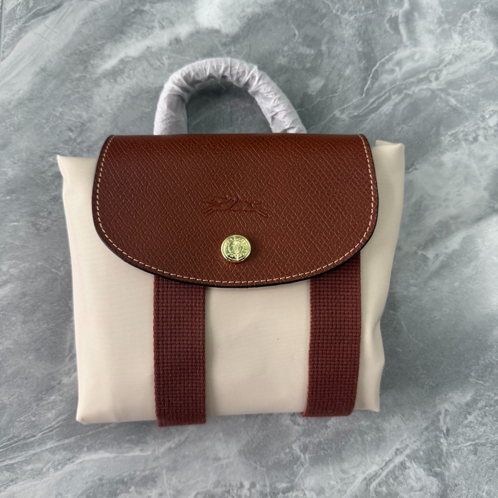 【良品✨】LONGCHAMP ロンシャン ル プリアージュ バックパック リュックサック 折りたたみ 軽量 大容量 通勤 通学 旅行 人気 定番 レディース メンズ ユニセックス 新品 未使用 即購入 OK 送料込み  4 色からお選びいただけます thumbnail 11