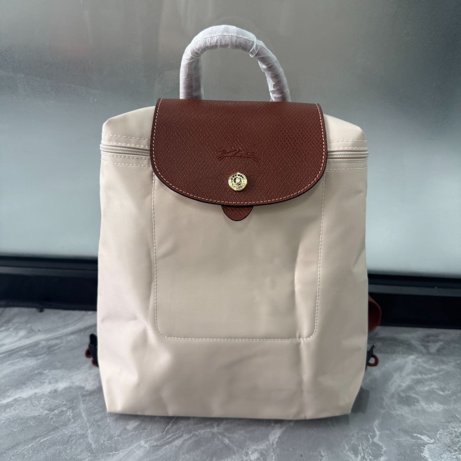 【良品✨】LONGCHAMP ロンシャン ル プリアージュ バックパック リュックサック 折りたたみ 軽量 大容量 通勤 通学 旅行 人気 定番 レディース メンズ ユニセックス 新品 未使用 即購入 OK 送料込み  4 色からお選びいただけます thumbnail 6
