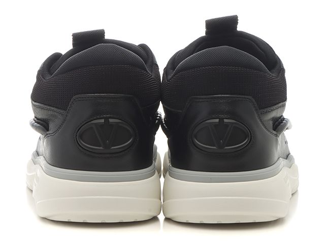Valentino ヴァレンチノ Runbootスニーカー/43/ブラック/ラムスキン 5Y0S0I14 スニーカー_x000D_
 レザー ブラック メンズ【中古】 Valentino ヴァレンチノ Runbootスニーカー メンズ43（約28cm