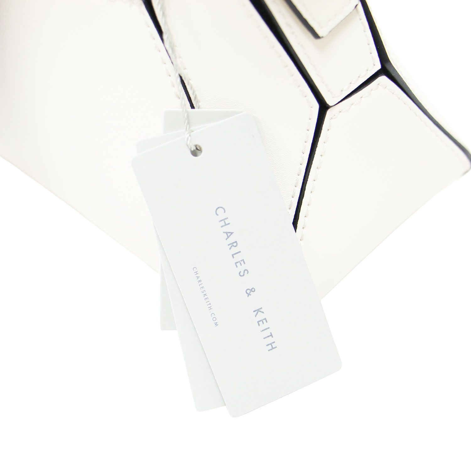 CHARLES & KEITH チャールズアンドキース バッグ ホワイト 白 ナスリン 
