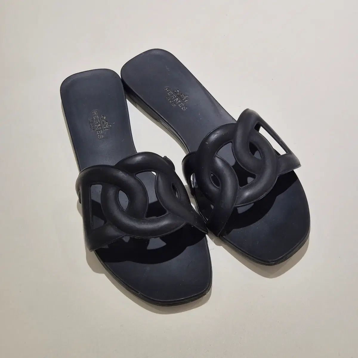 エルメス アロハ ゼリー サンダル 45,272円