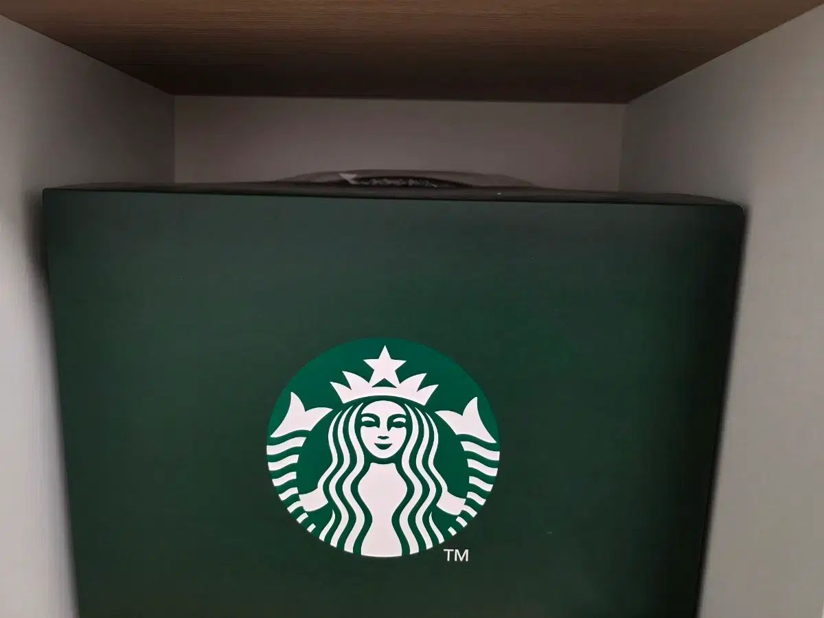 スターバックス ミニキャリーケース グリーン 6,997円