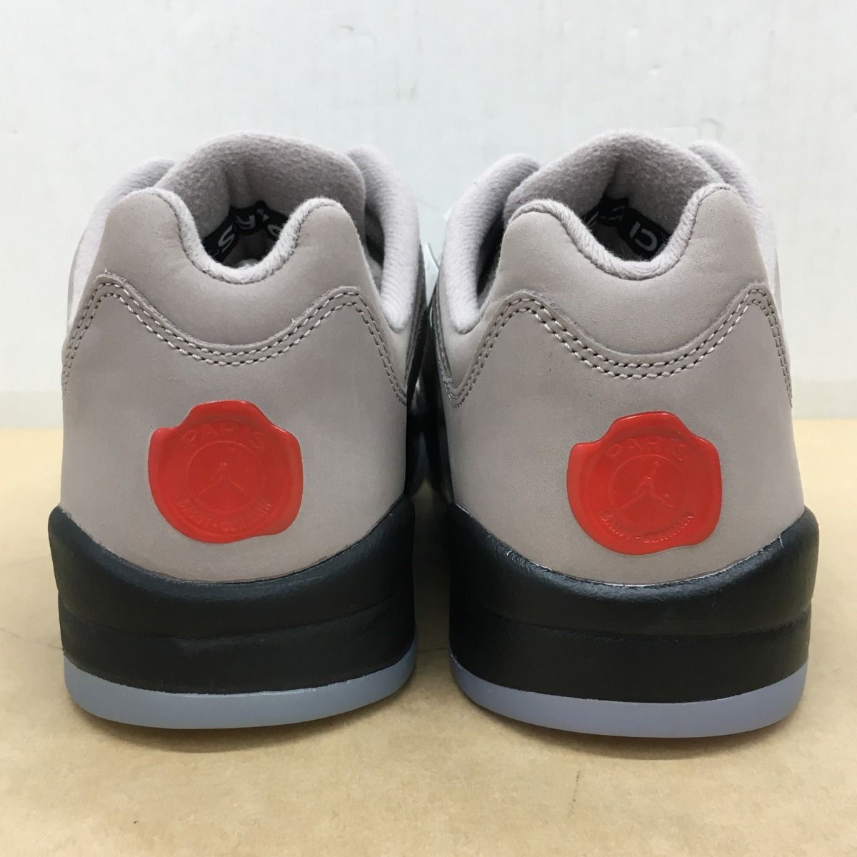 未使用 Paris Saint-Germain (PSG) × NIKE AIR JORDAN 5 RETRO LOW