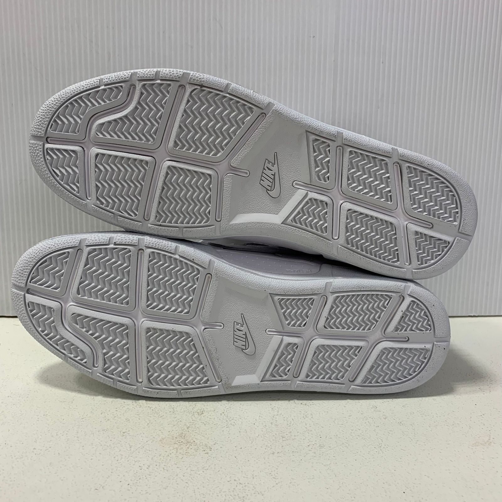 ナイキ NIKE F.C.R.B コラボ ティエンポ Tiempo 94 Mid スタッズ 645330-110 メンズ靴 スニーカー ホワイト 26.5cmサイズ 201-shoes1914