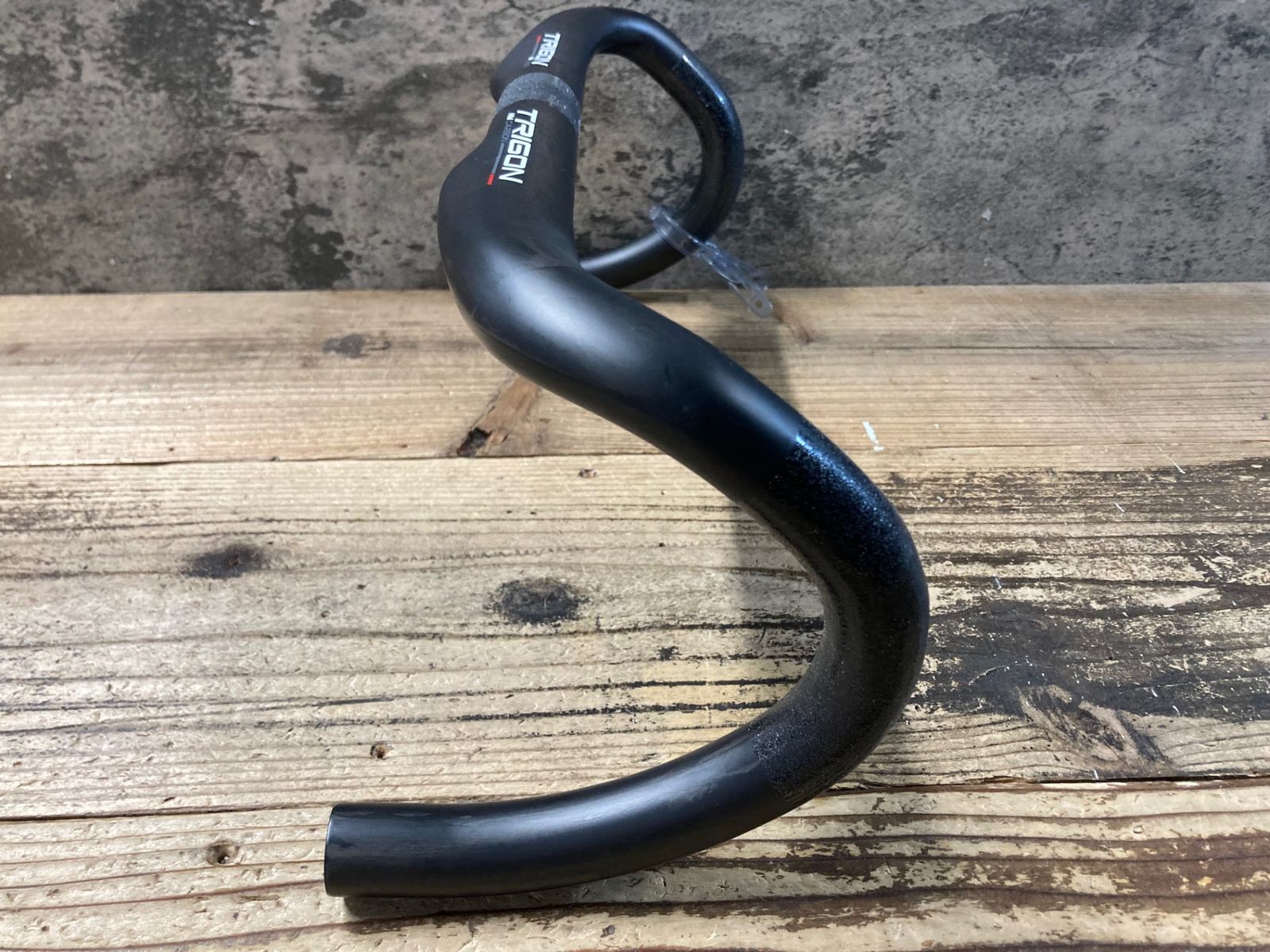 KK542 トライゴン TRIGON HM CARBON カーボン ドロップハンドル Φ31.8