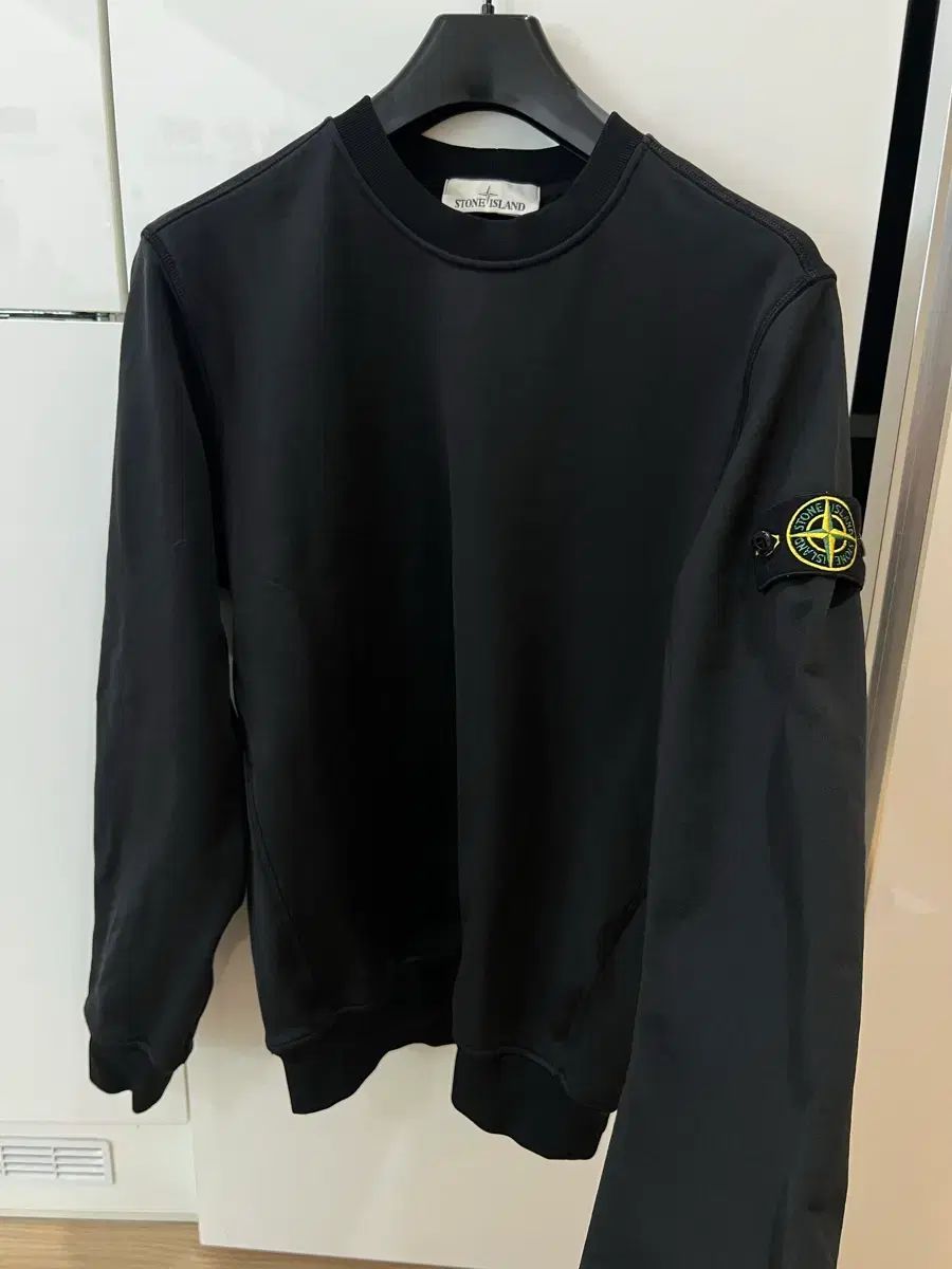 STONE ISLAND ストーンアイランド ナイロン スウェット 100 スリム105 (ほぼ新品) 31,024円