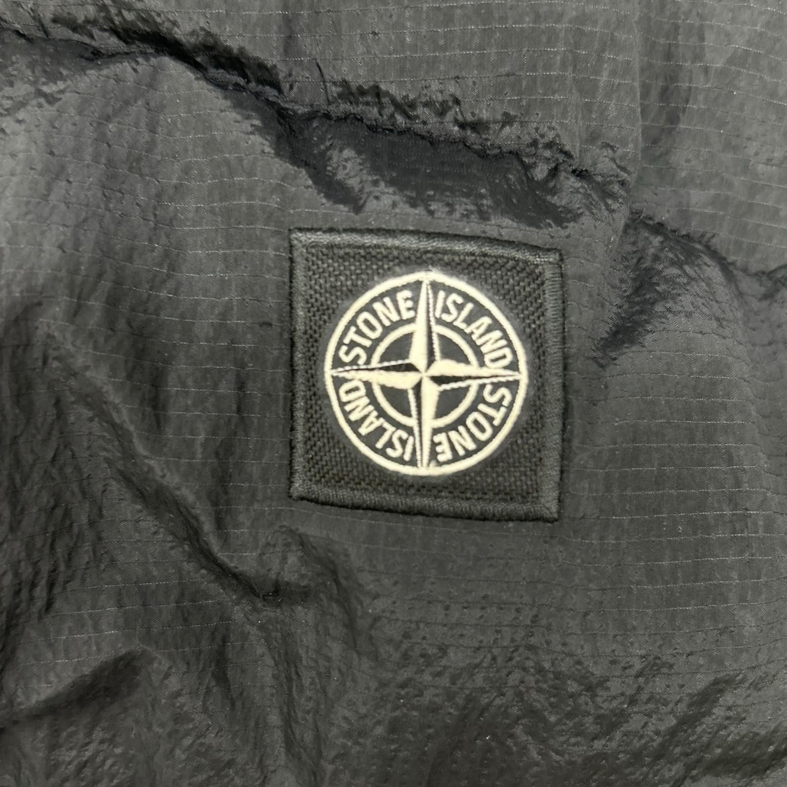STONE ISLAND ストーンアイランド ブラック 19AW 711540532 NYLON