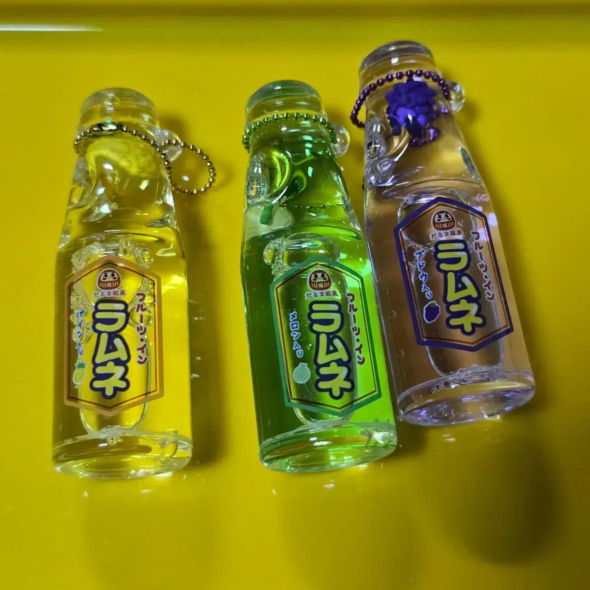 ラムネ オイル キーホルダー 新品 3個 まとめ 7,346円