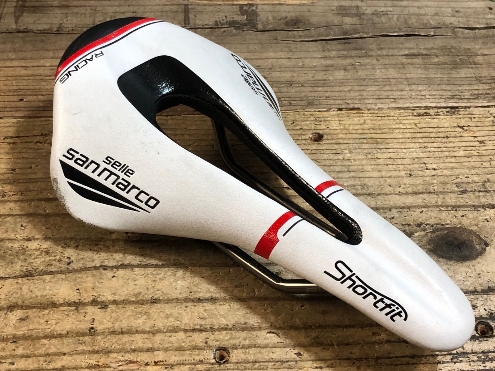 KK416 サンマルコ san marco Shortfit Racing サドル 白 XSiLite レール WIDE 8,470円