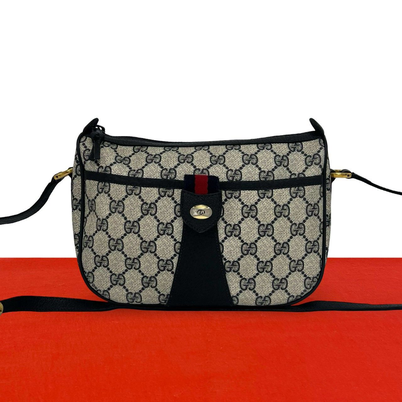極 美品 GUCCI グッチ オールドグッチ シェリーライン GG ロゴ 柄