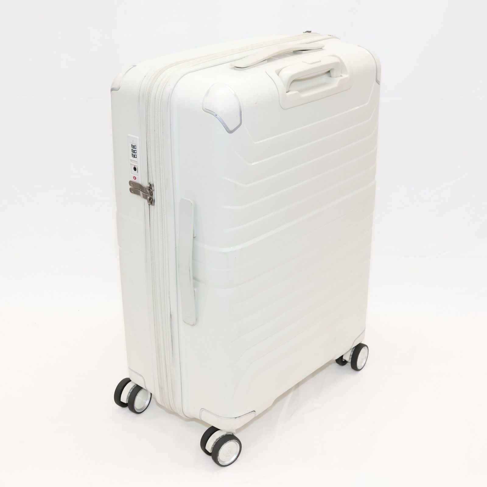 [中古] [3-5泊向けサイズ]LEGEND WALKER 5304 VITA ヴィータ 62L(拡張時71L) スーツケース 5304-58-w ホワイト【可(C)】 3-5泊向けサイズ]LEGEND WALKER 5304 VITA ヴィータ 62L(拡張時71L