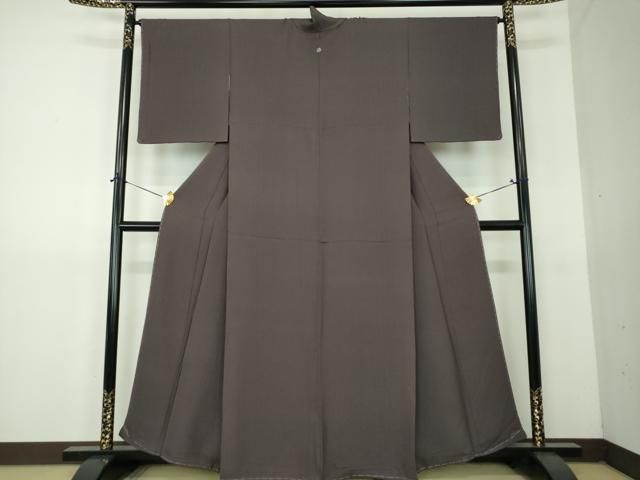 平和屋着物○上質な色無地 紋意匠 濃紅消鼠色 正絹 逸品 未使用