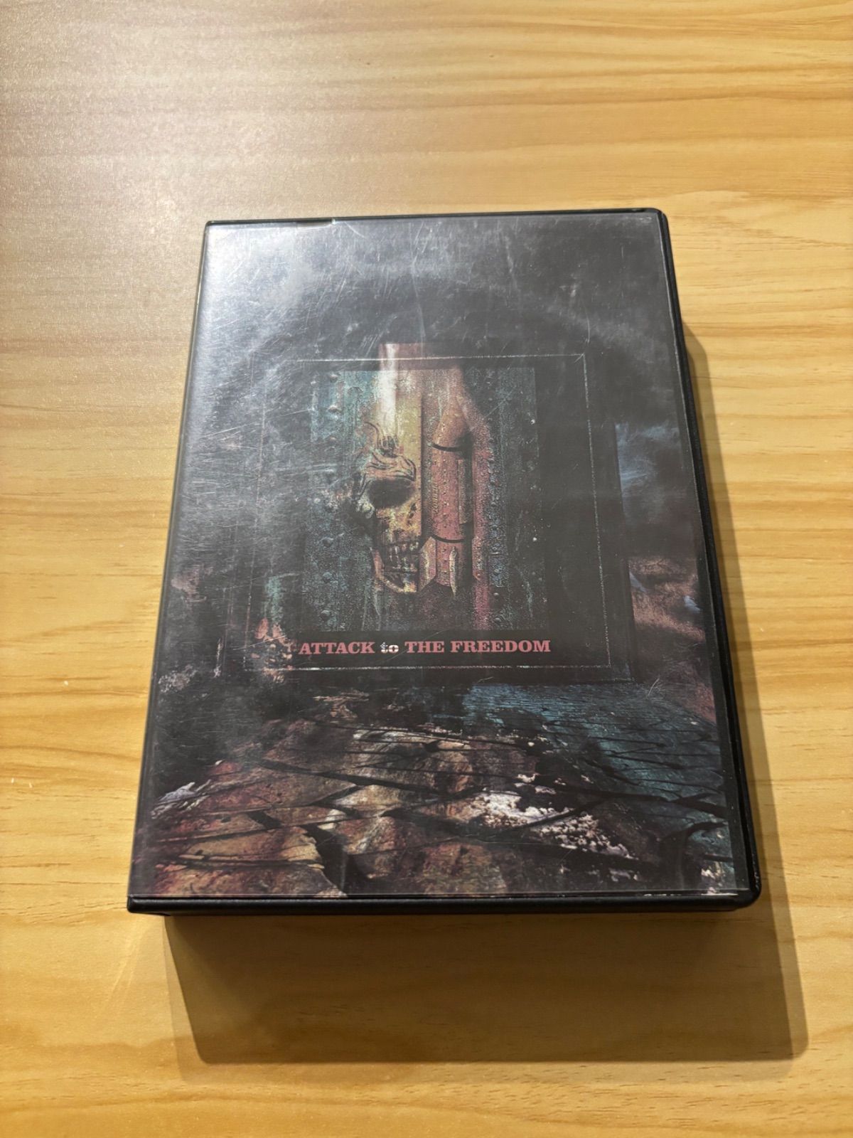 PIERROT ATTACK TO THE FREEDOM FC限定DVD 中古][DVD] PIERROT ATTACK to THE FREEDOM(FC限定)(3枚組) / M04683
