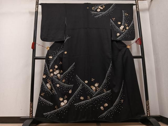 平和屋着物●訪問着　絞り　菊　黒地　金彩　正絹　逸品　AABJ7220ph
