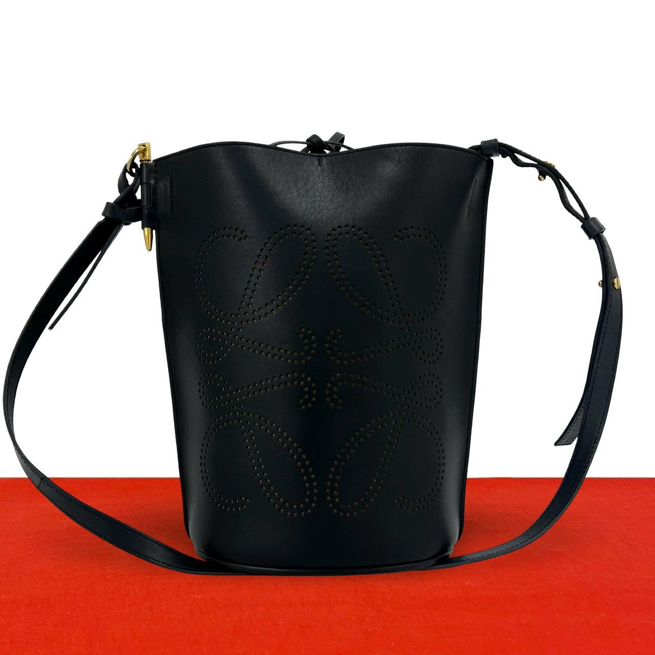 極 美品 希少品 LOEWE ロエベ ゲート バケット アナグラム レザー 本革
