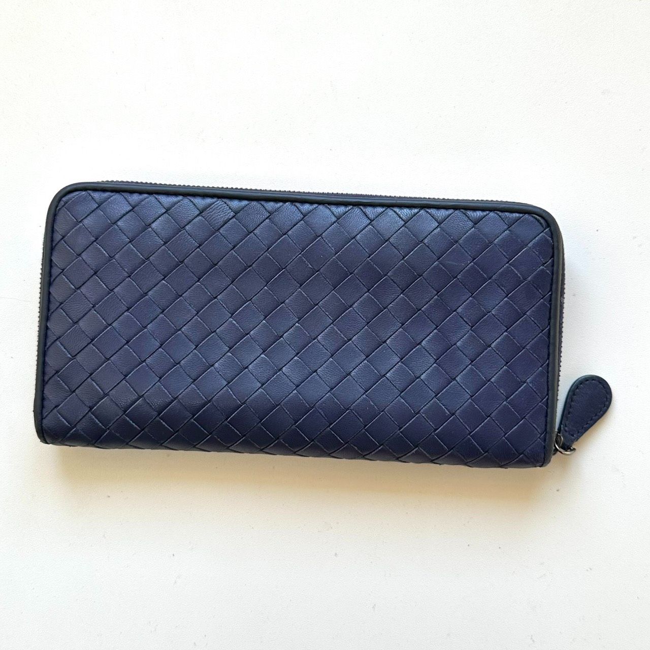 ボッテガヴェネタ　BOTTEGA VENETA 長財布　イントレチャート　ネイビー