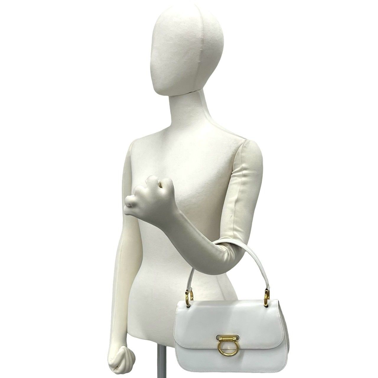 極 美品 CELINE セリーヌ ヴィンテージ ロゴ ガンチーニ 金具 レザー