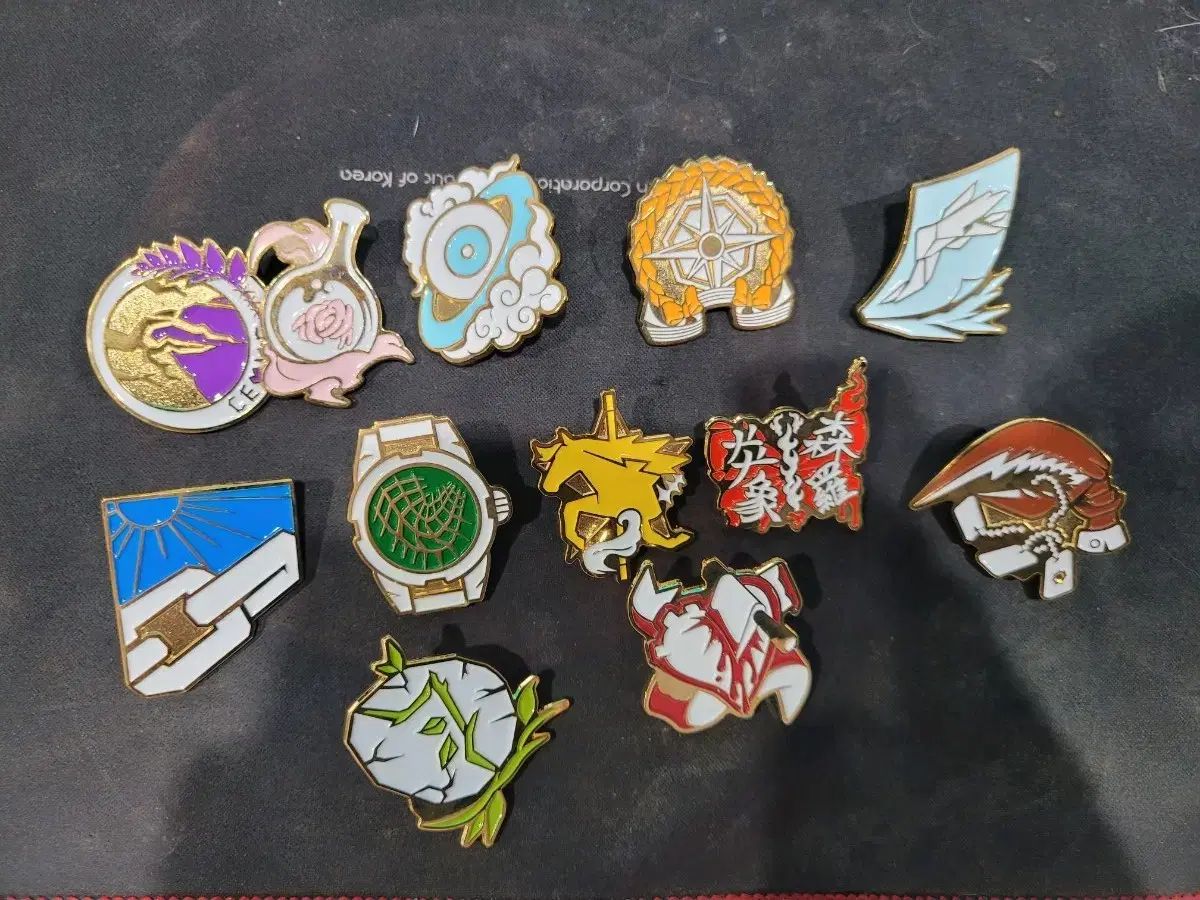 Limbus 受刑者バッジ フルセット 出品