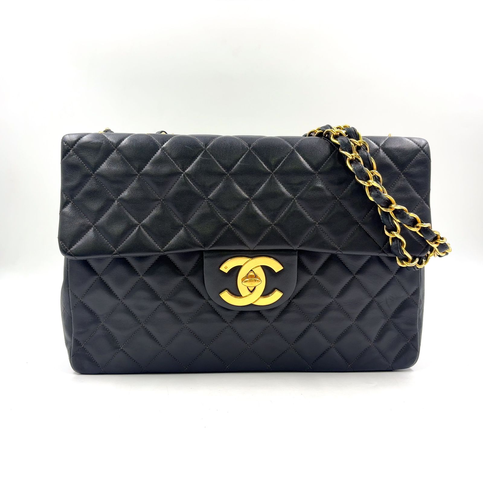 【新着】CHANEL デカマトラッセ34 シリアル番号3番台 ラムスキン ブラック チェーンショルダーバッグ ゴールド