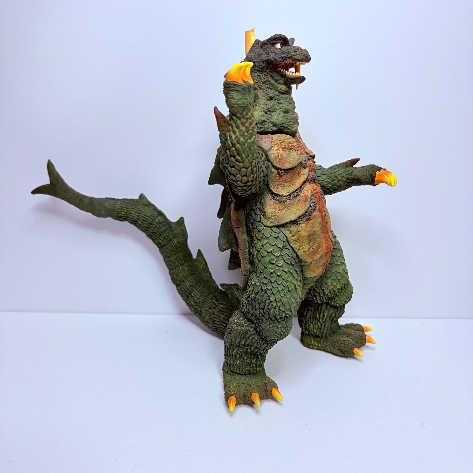 ジャンク品】X-PLUS エクスプラス 古代怪獣ゴメス ウルトラQ ソフビ