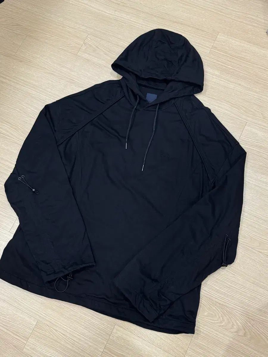 L Juun.J 24FW シャーリング WHO Tシャツ ブラック