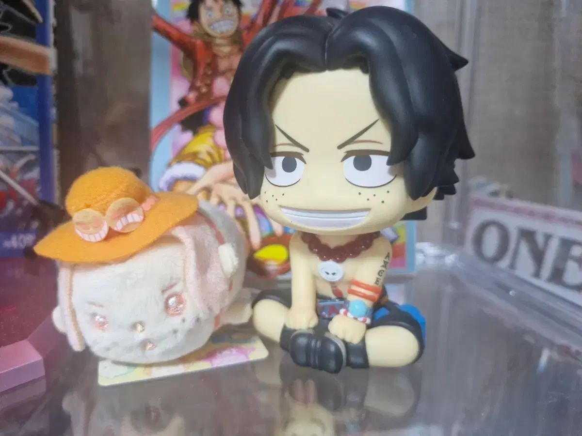 ONE PIECE エース Look UP 出品