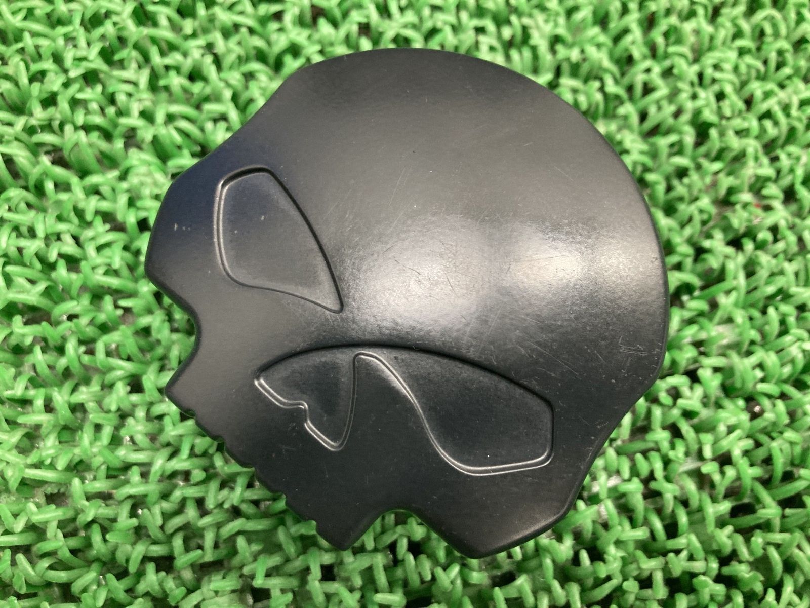 タンクキャップ マットB 61100103A ハーレー 純正 中古 ウィリーGスカル ダイナ pO タンクキャップ マットB 61100103A ハーレー 純正 中古 ウィリーG