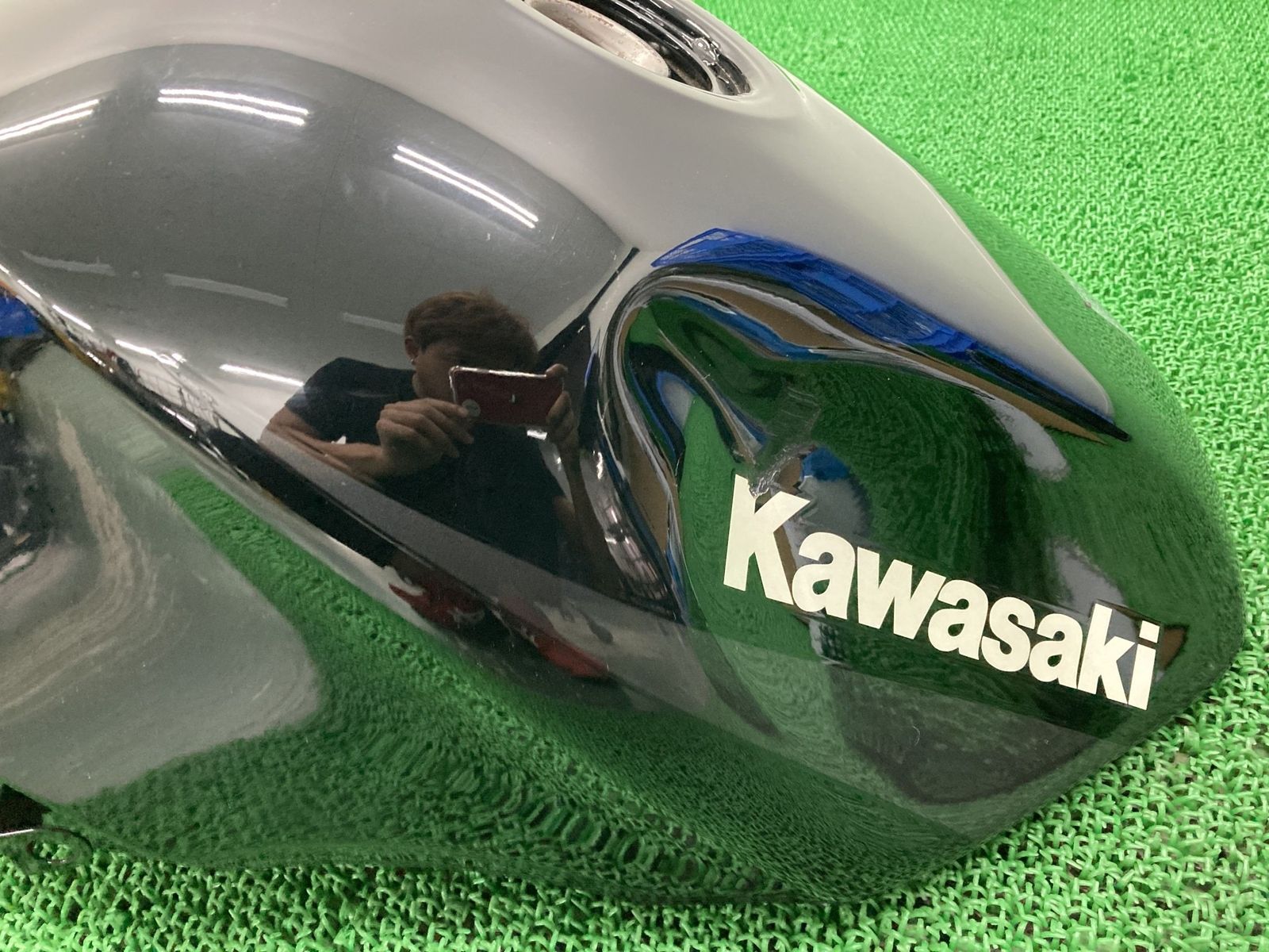 ZZ-R400 タンク 黒 カワサキ 純正 中古 ZX400N ZZR400N フューエル