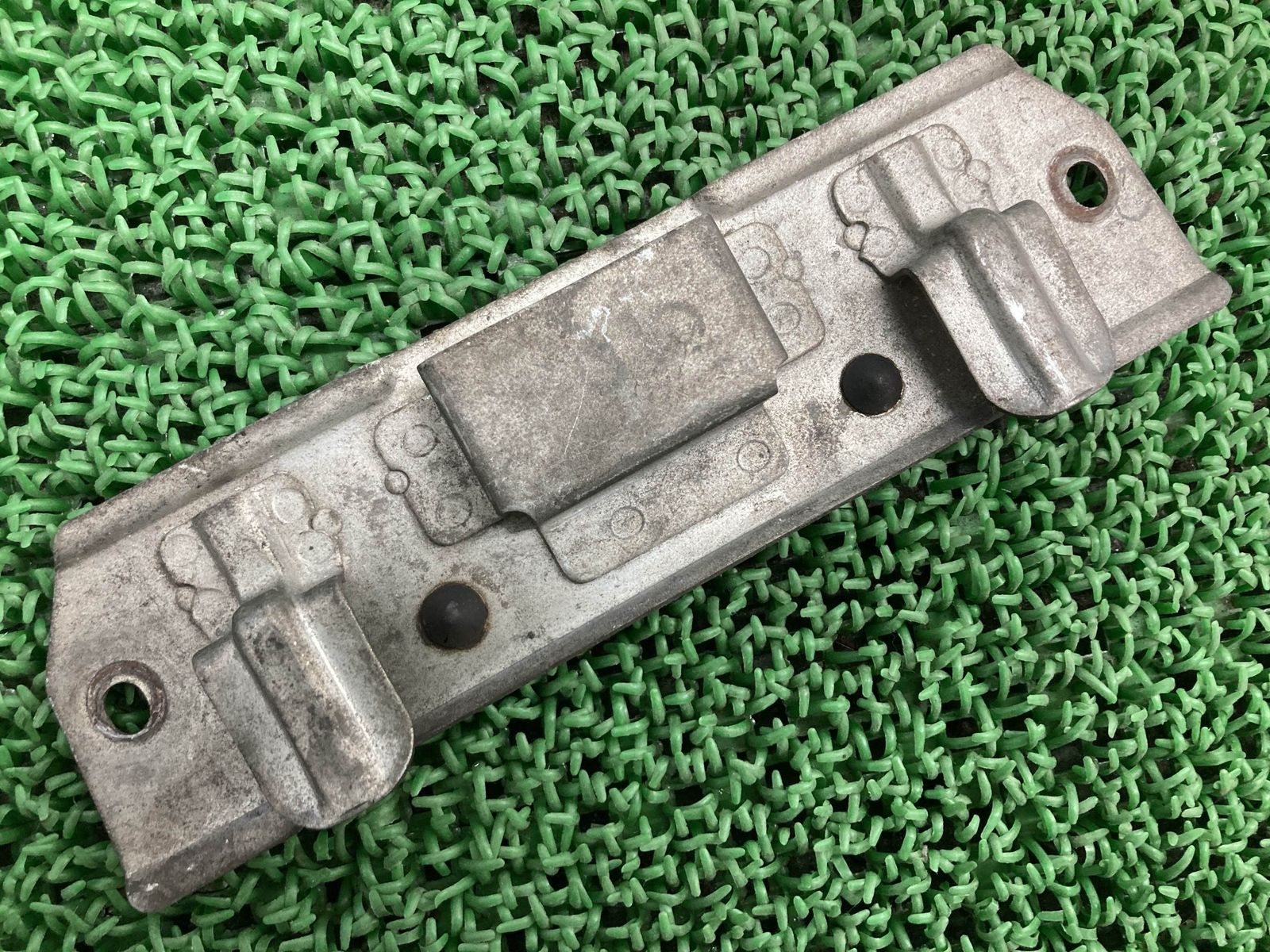 GPZ750F タンクステー カワサキ 純正 中古 ZX750A タンクブラケット