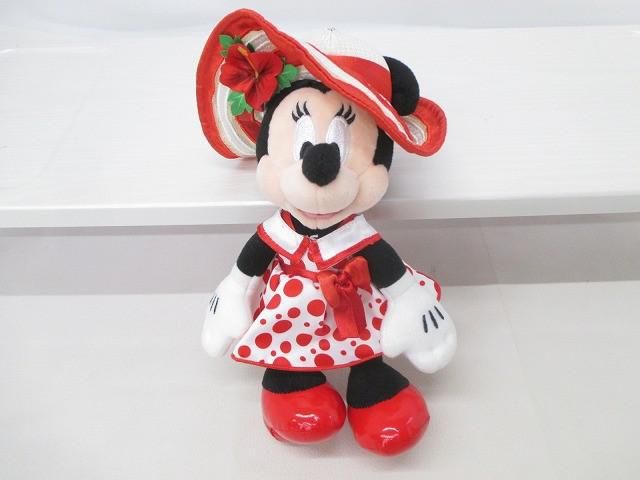 Disney Minnie Mouse Minnie's Style Studio Summer Vacation Plush Toy Badge Used