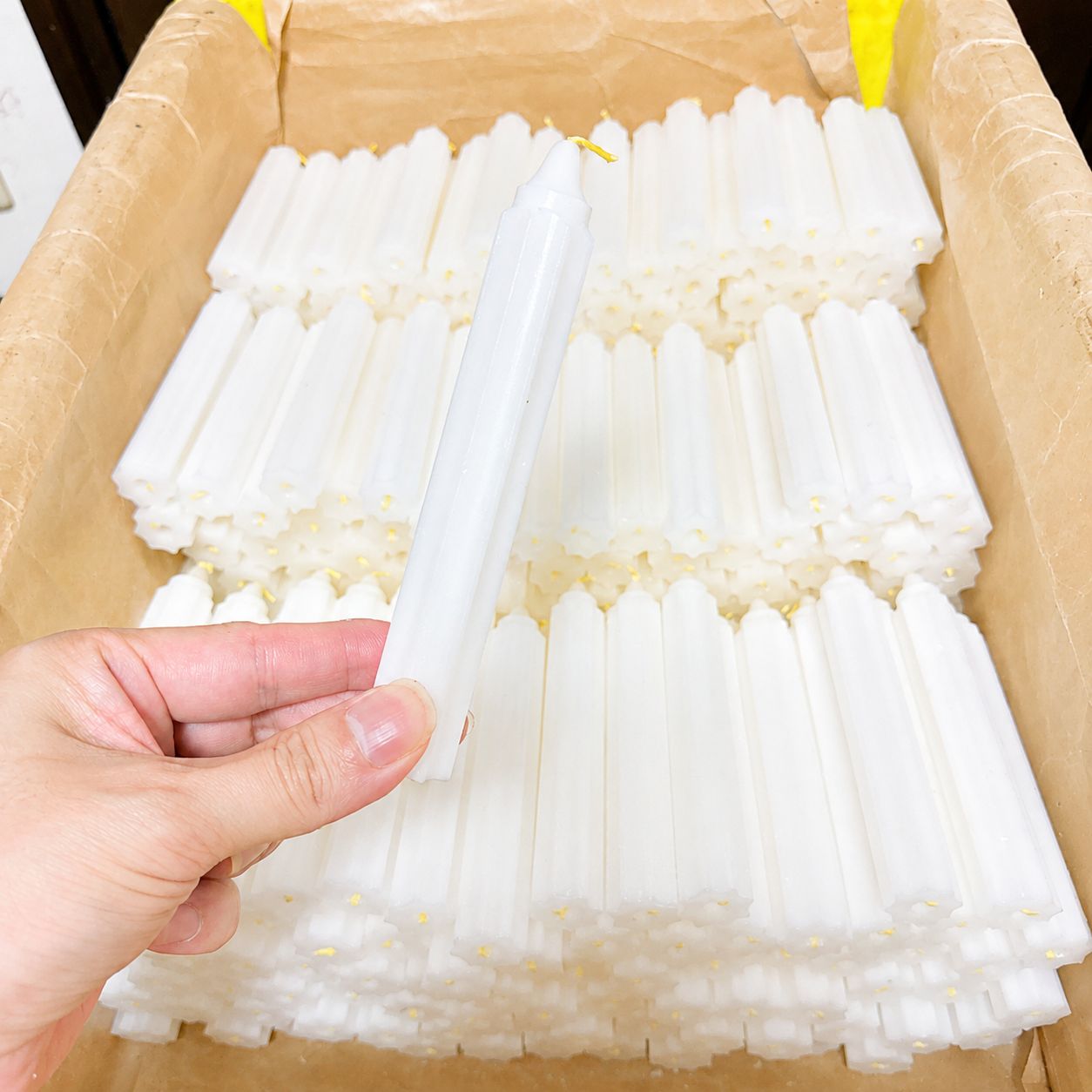 【業務用・まとめ買い】ろうそく 星形　高さ14m×直径2.5cm 約250本セット日本製　仏壇用・寺院・墓参り　お盆　蝋燭　ローソク　迎え火　送り火