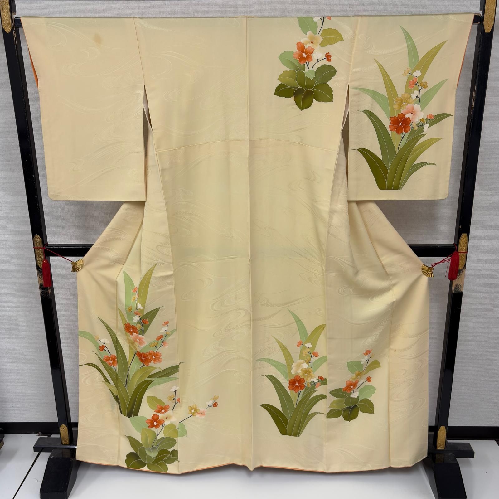 付け下げ 正絹 紋なし 美しい花草の染め 袷 着物 d-2546